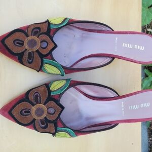Miu Miu Burgundy Suede Pointed Toe Floral Mules